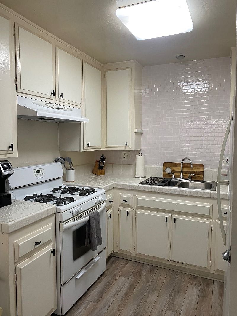 Furnished Finder property 560526_1 photo 5