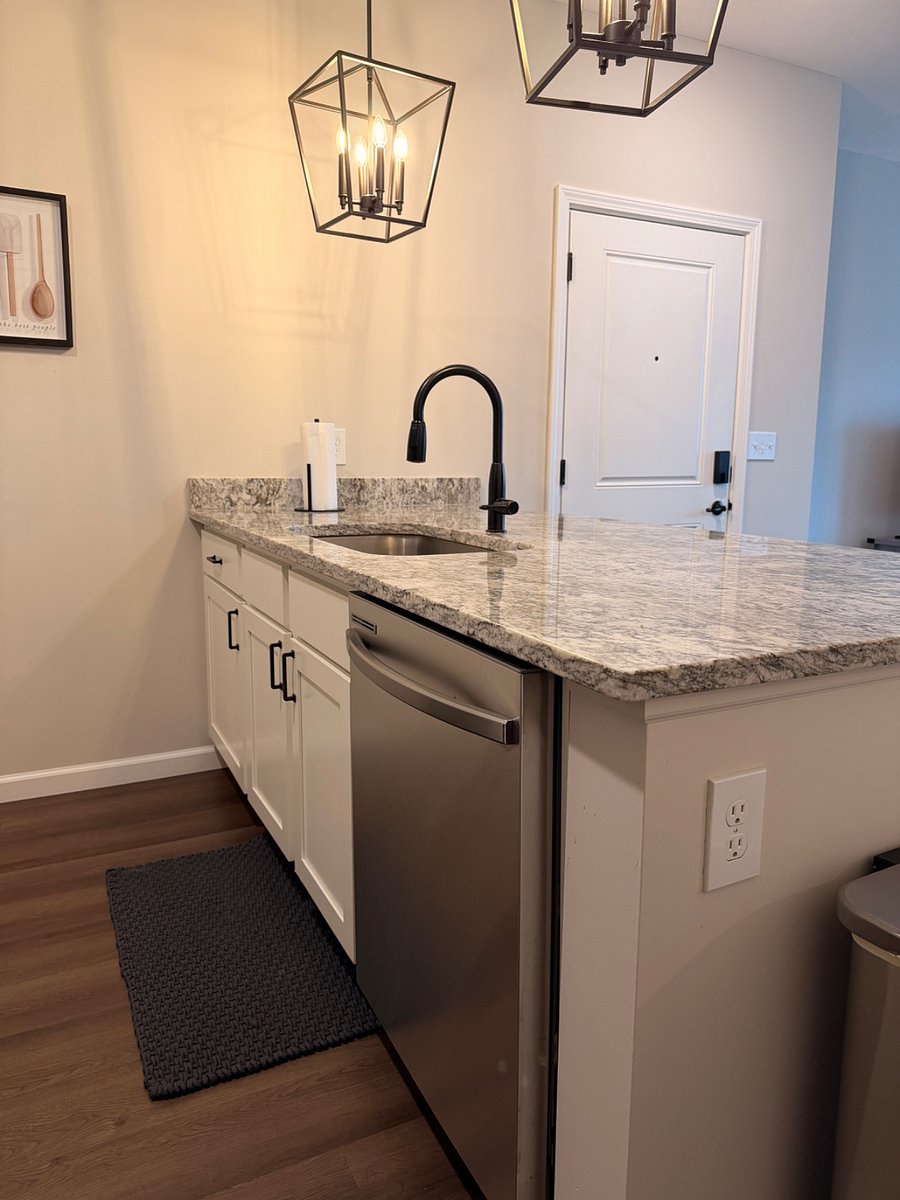 Furnished Finder property 560583_1 photo 24