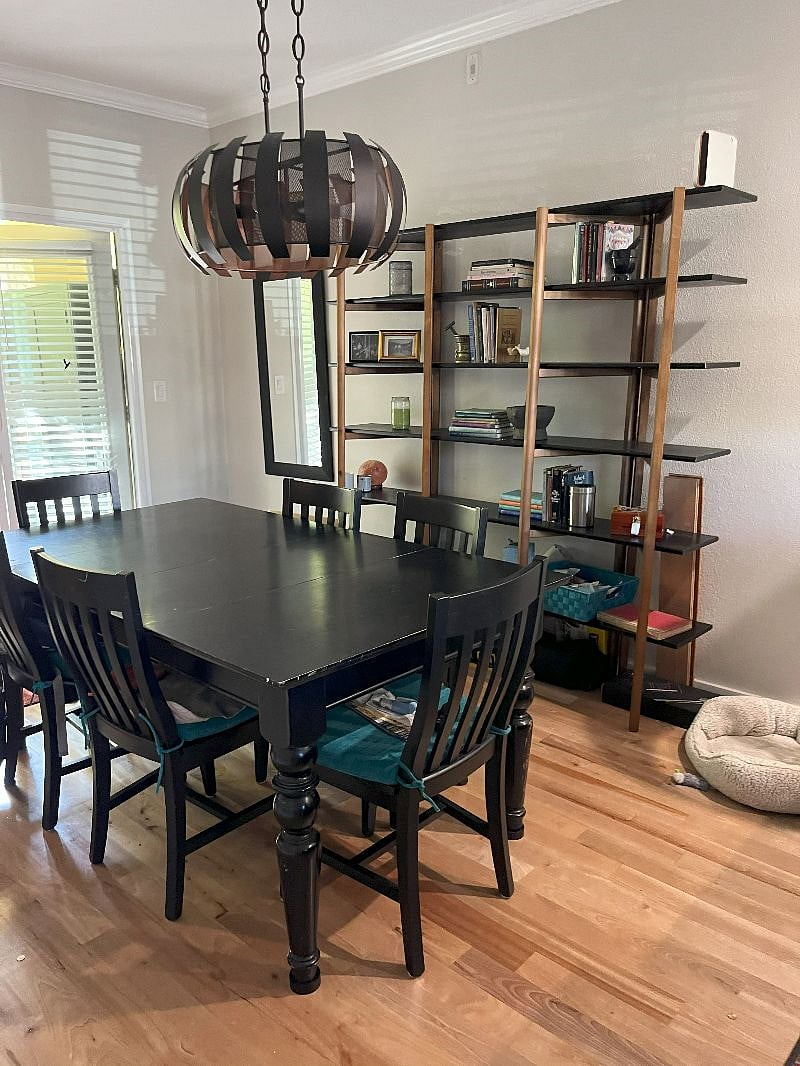 Dining area table seats six
