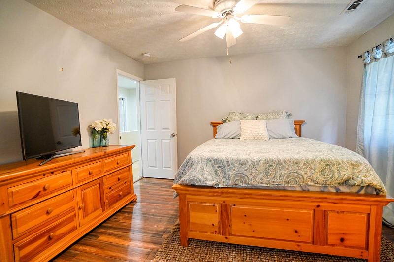 Furnished Finder property 560607_1 photo 48