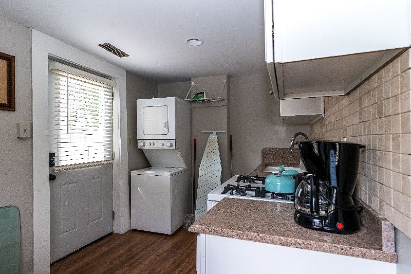 Furnished Finder property 560631_1 photo 18
