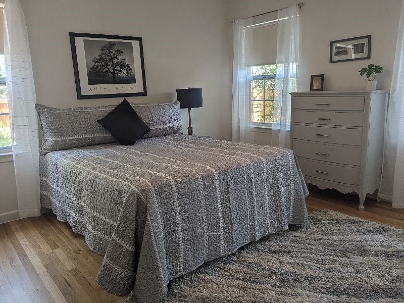 "Ansel Adams" bedroom queen bed & dresser 1