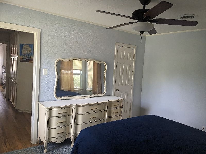 "Blue & Gold" bedroom dresser & mirror