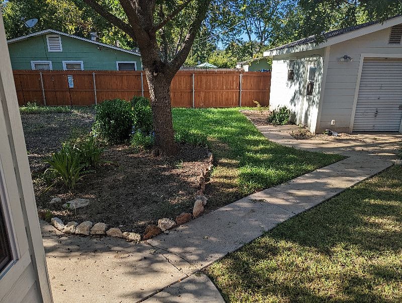 Backyard pathway