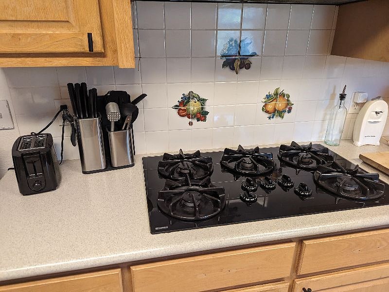 5-burner gas stove top