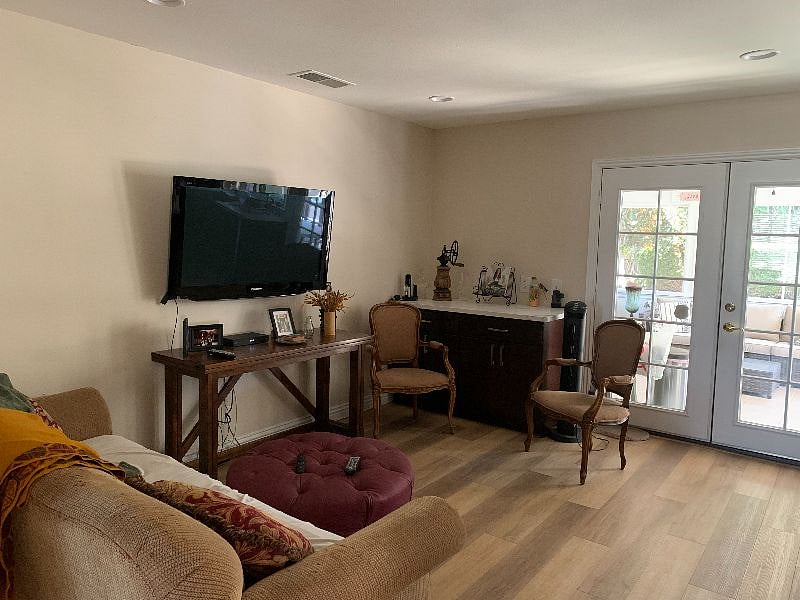 Furnished Finder property 560686_1 photo 4