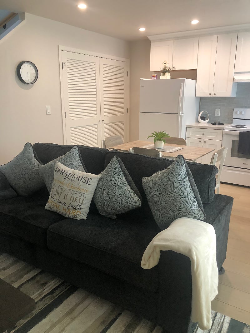 Living room/kitchen