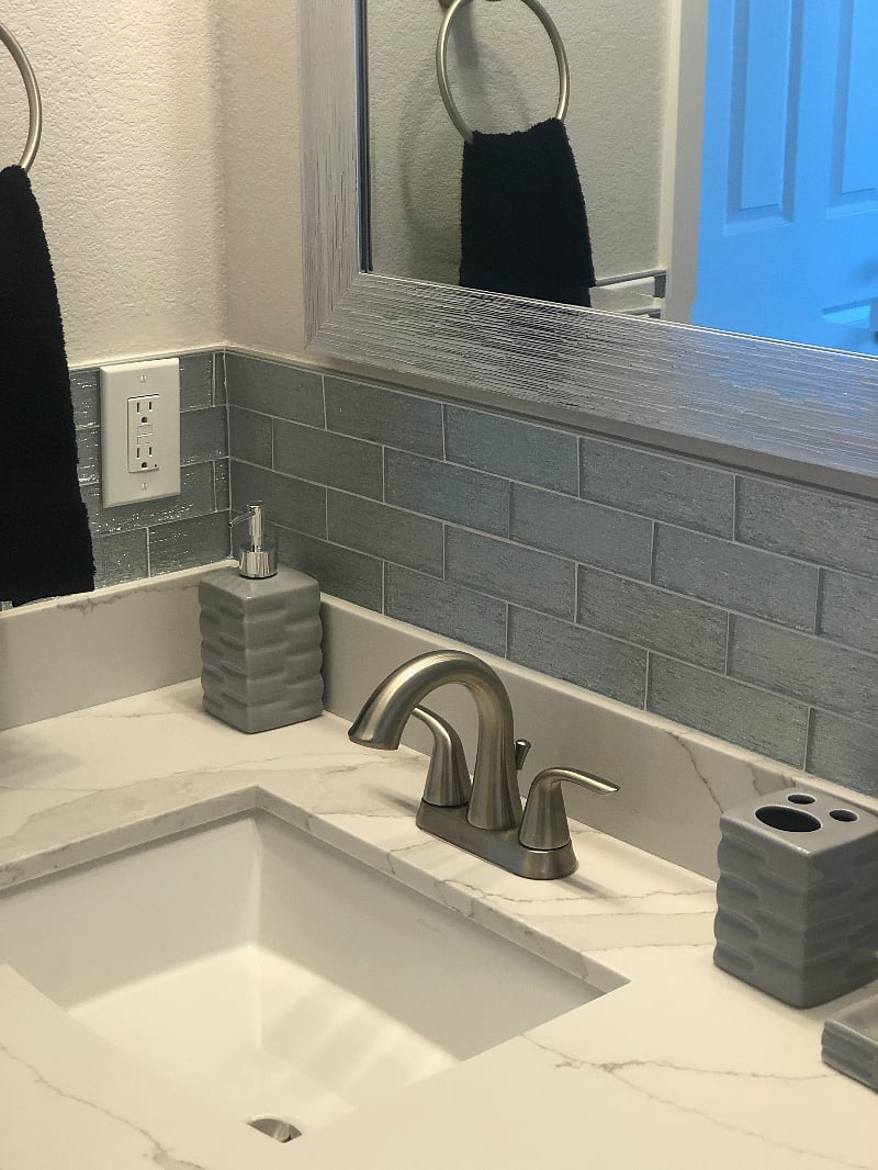 Bathroom sink