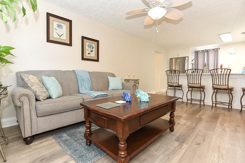 Furnished Finder property 560705_1 photo 5