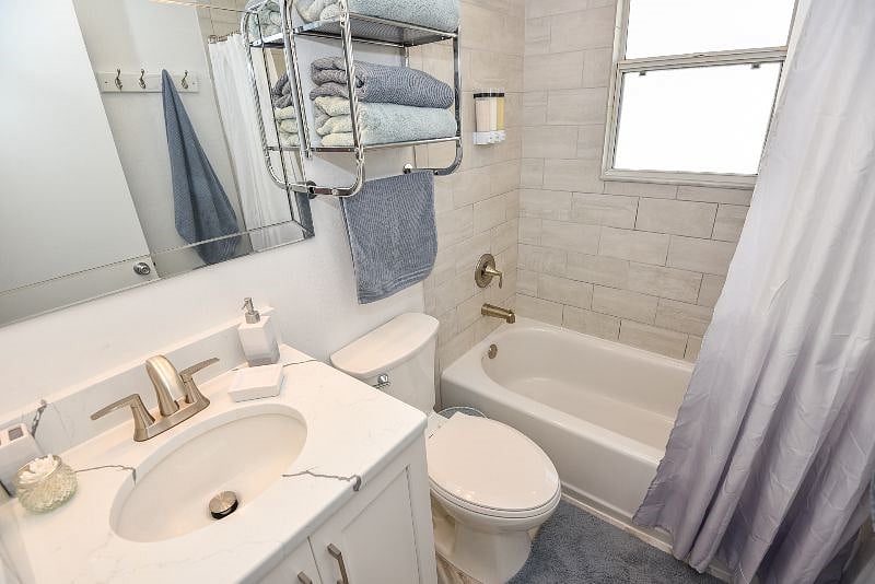 Furnished Finder property 560705_1 photo 17