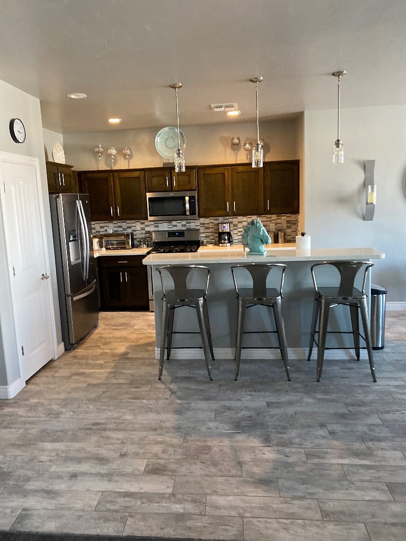 Furnished Finder property 560706_1 photo 3