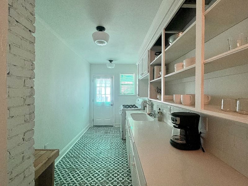 Furnished Finder property 560728_1 photo 9