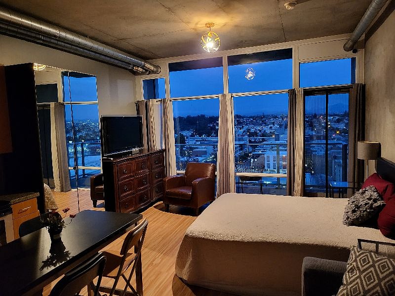 Furnished Finder property 560736_1 photo 15