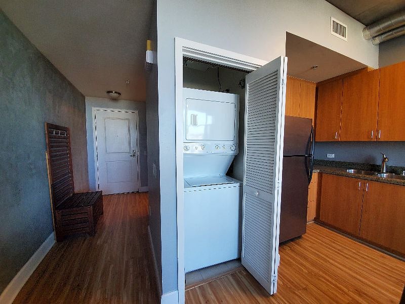 Furnished Finder property 560736_1 photo 17