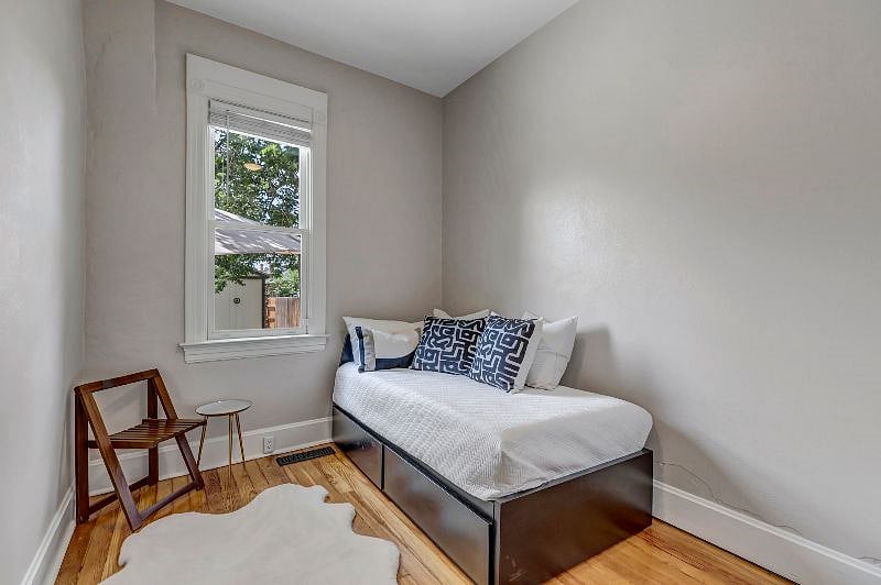 Furnished Finder property 560758_1 photo 10
