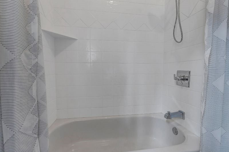 Furnished Finder property 560758_1 photo 22