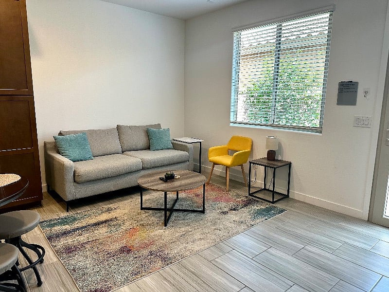 Furnished Finder property 560760_1 photo 7