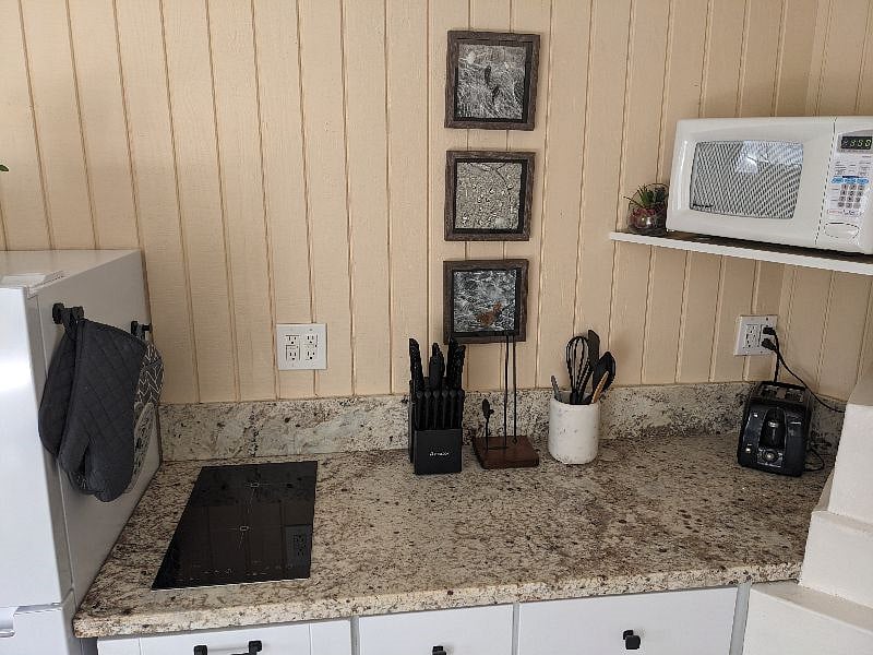 Furnished Finder property 560766_1 photo 13
