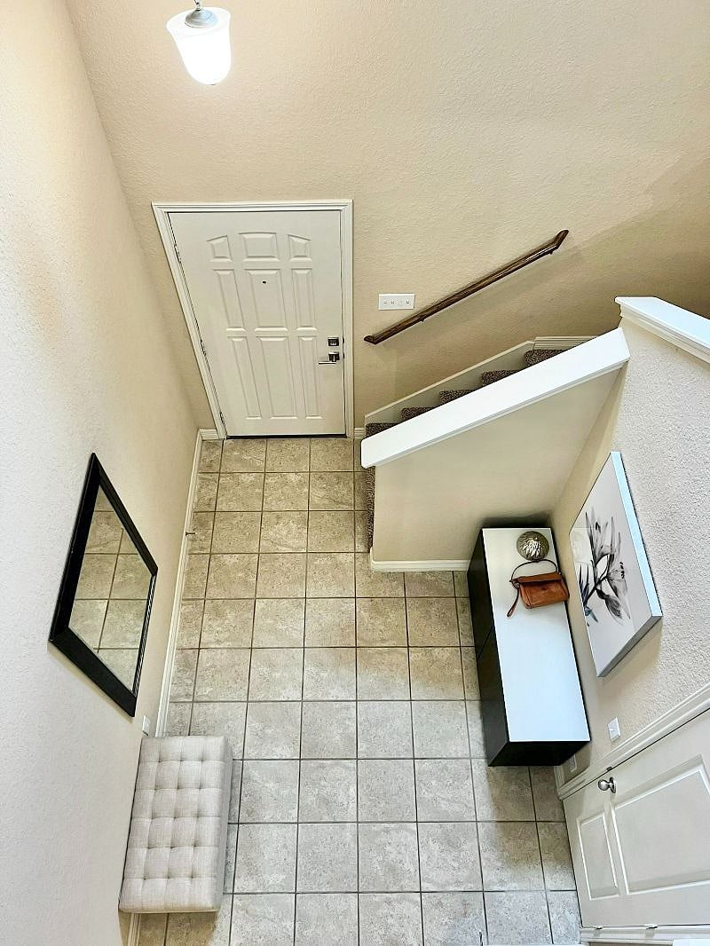 Furnished Finder property 560776_1 photo 12