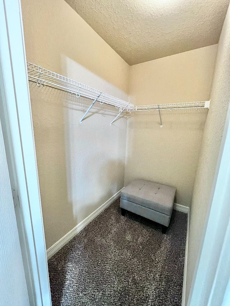 Walk-in closet