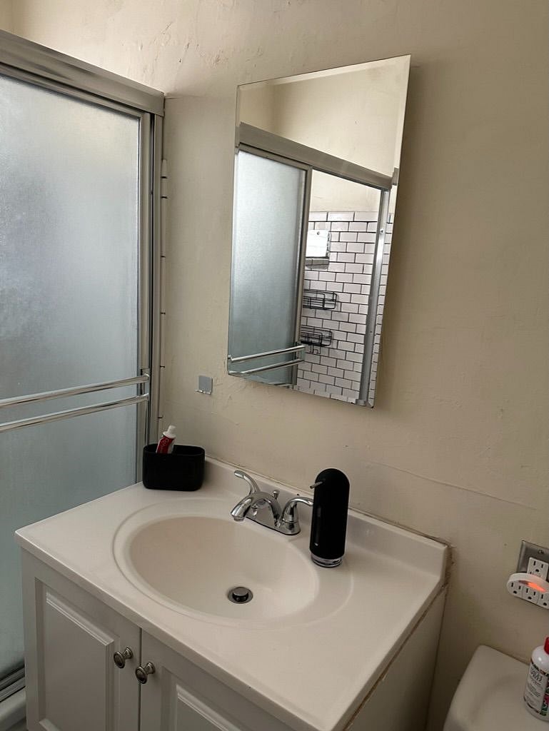 Furnished Finder property 560780_1 photo 5