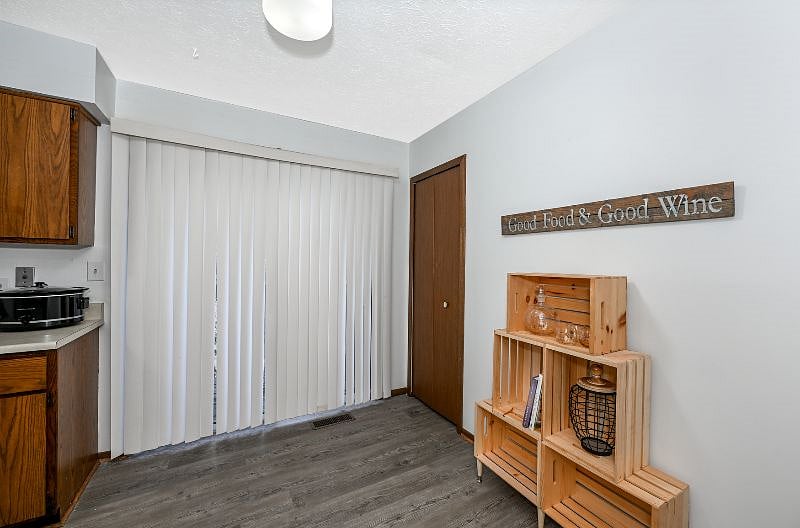 Furnished Finder property 560784_1 photo 13