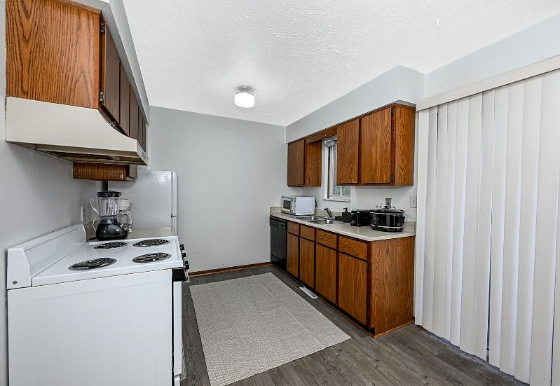 Furnished Finder property 560784_1 photo 14