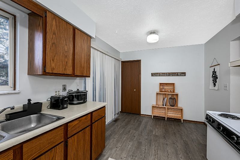 Furnished Finder property 560784_1 photo 16