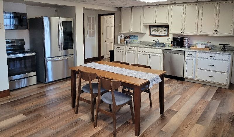 Furnished Finder property 560792_1 photo 5
