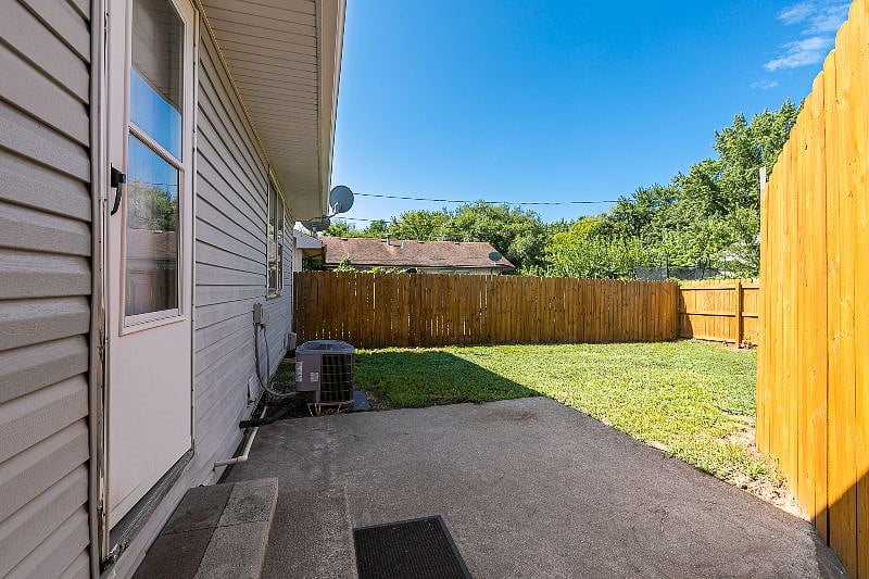 Furnished Finder property 560794_1 photo 24