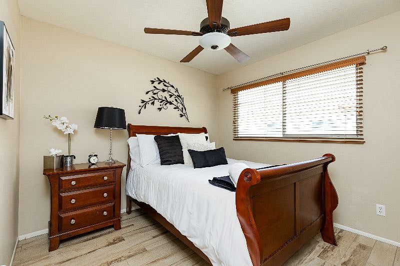 Furnished Finder property 560837_1 photo 18