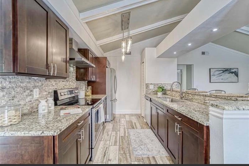 Furnished Finder property 560856_1 photo 7