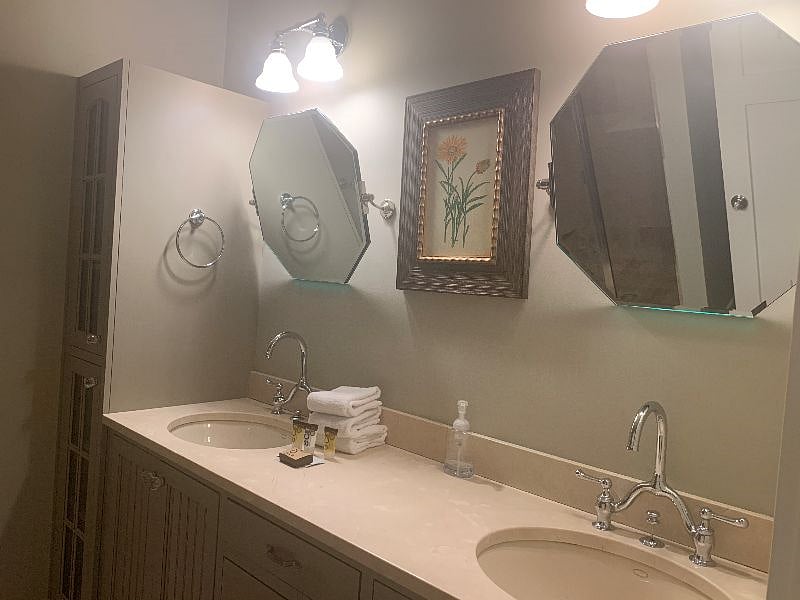 Furnished Finder property 560879_1 photo 4