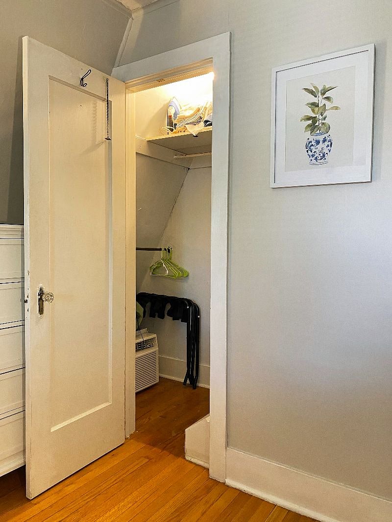 Bedroom Closet