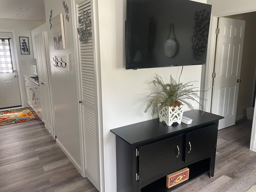 Furnished Finder property 560886_1 photo 9