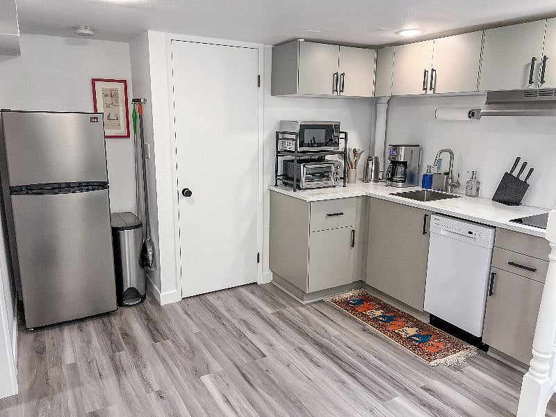 Furnished Finder property 560890_1 photo 10