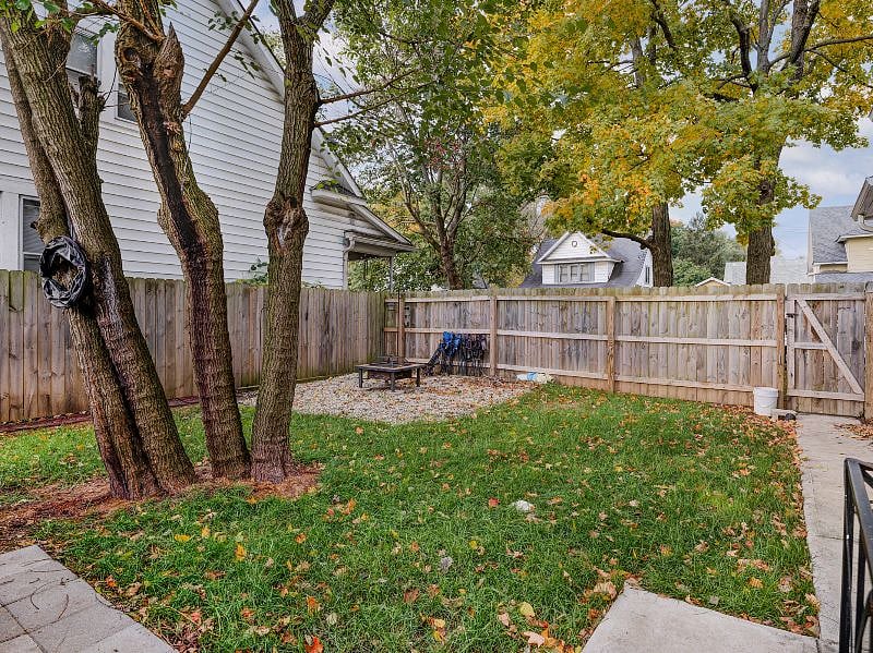 Furnished Finder property 560928_1 photo 10