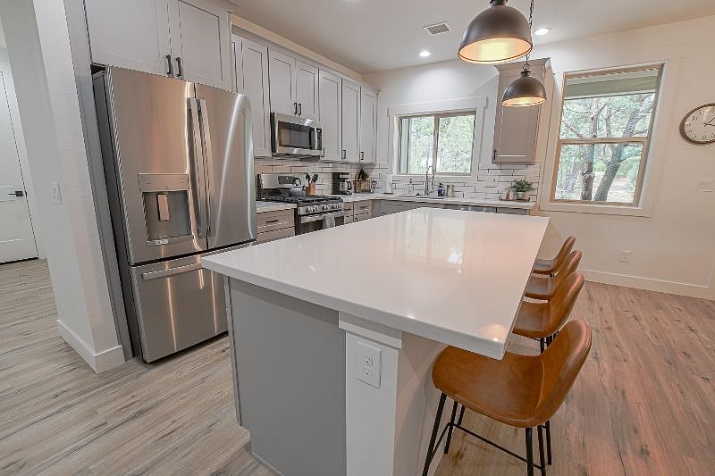 Furnished Finder property 560982_1 photo 5