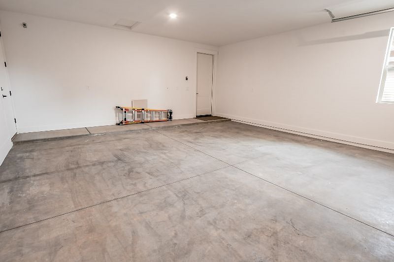 Furnished Finder property 560982_1 photo 21