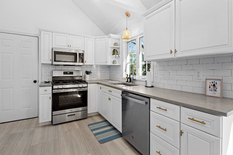 Furnished Finder property 561074_1 photo 4