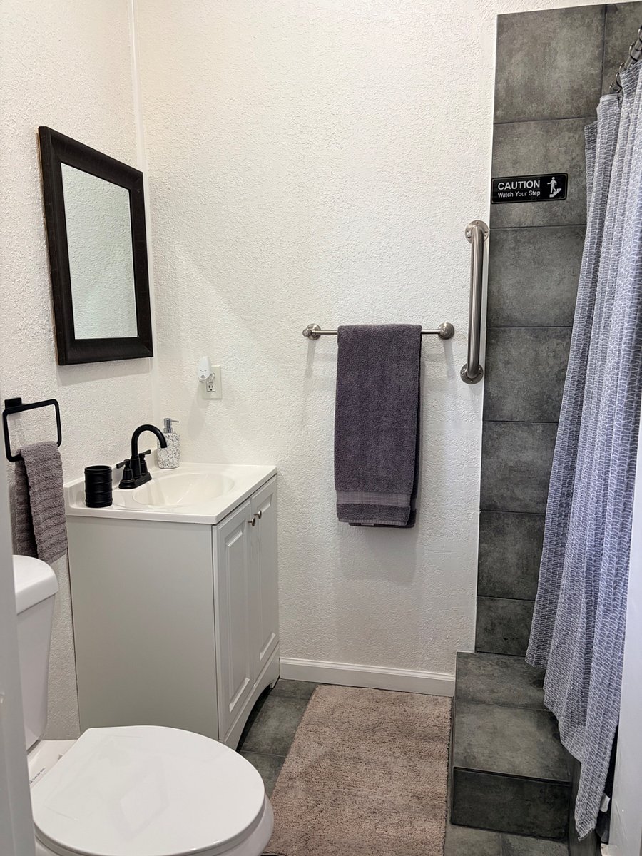 Furnished Finder property 561108_1 photo 5