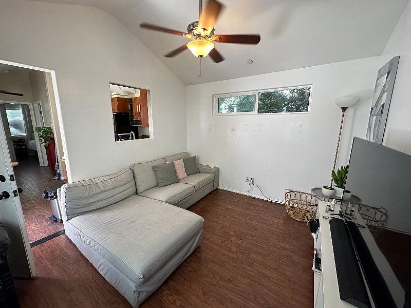 Furnished Finder property 561128_1 photo 5