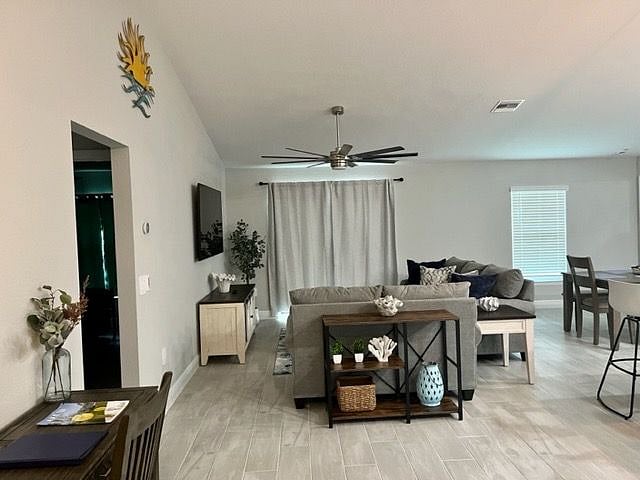 Furnished Finder property 561161_1 photo 9
