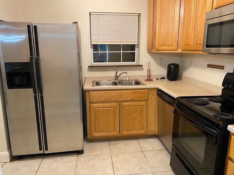 Furnished Finder property 561176_1 photo 4
