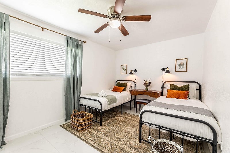 Furnished Finder property 561179_1 photo 8