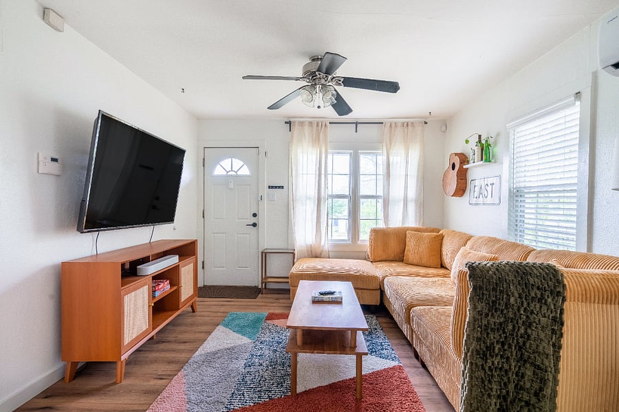 Furnished Finder property 561182_1 photo 5
