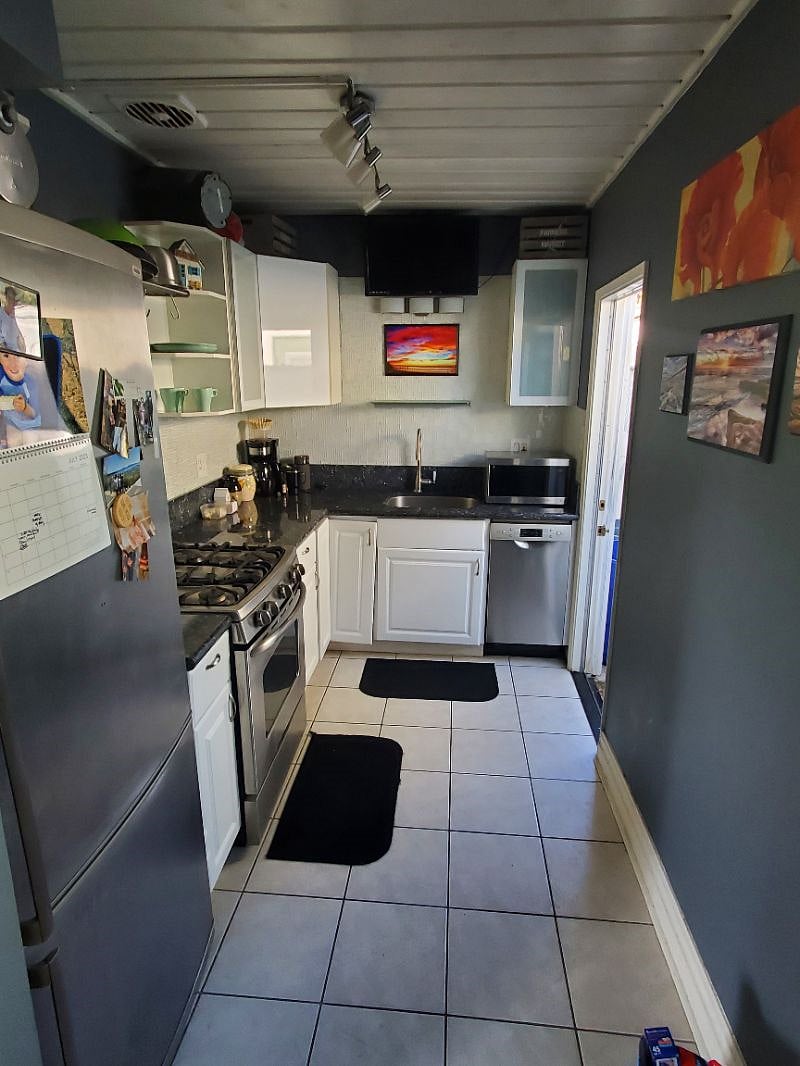 Furnished Finder property 561198_1 photo 1