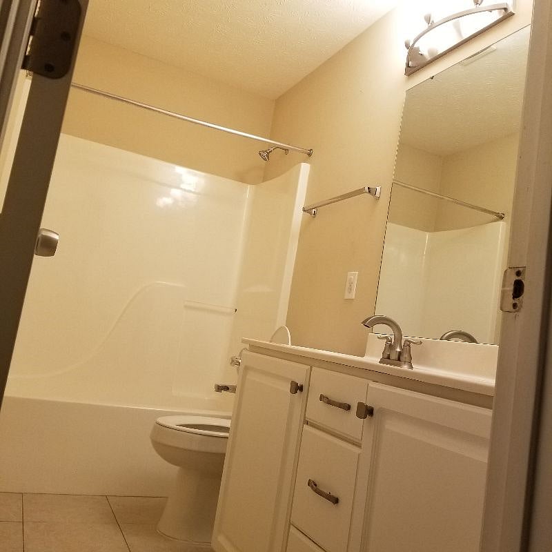 Furnished Finder property 561212_1 photo 12