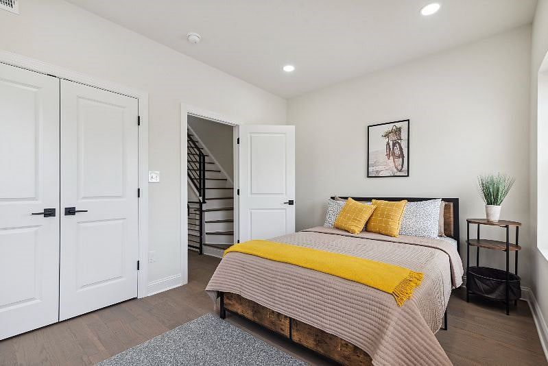 Furnished Finder property 561213_1 photo 12
