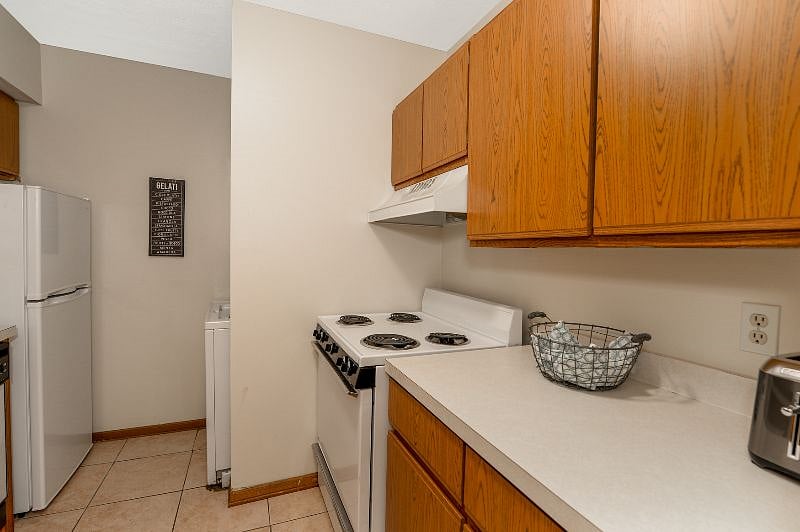 Furnished Finder property 561273_1 photo 6